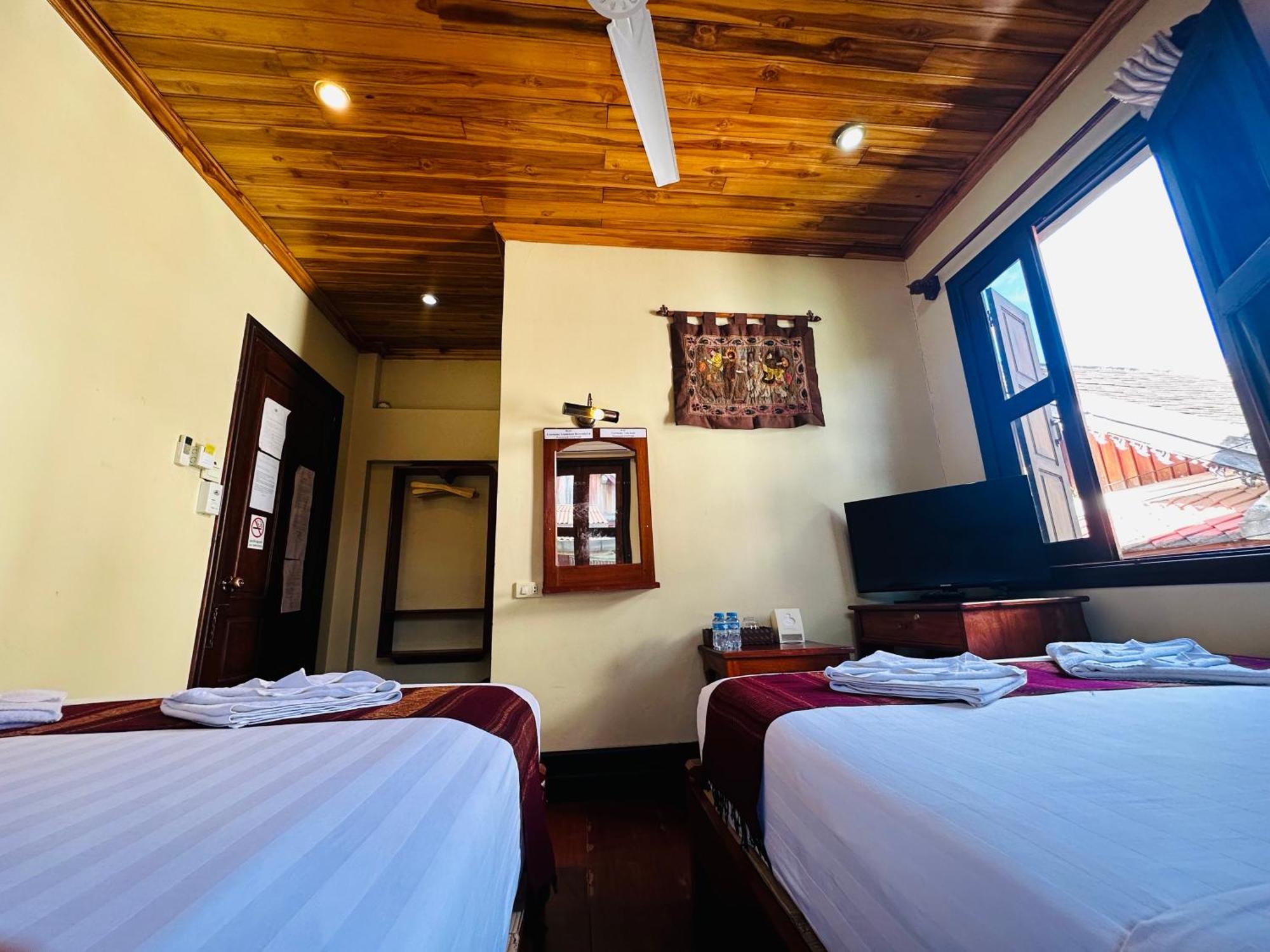 Anisa Mekong Riverside Villa Luang Prabang Exterior photo